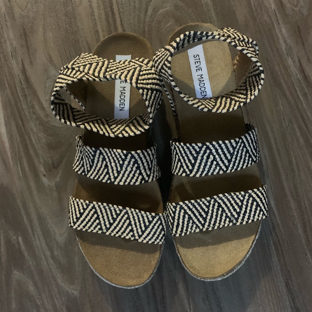 Steve Madden Women’s Espadrille Wedge Sandal